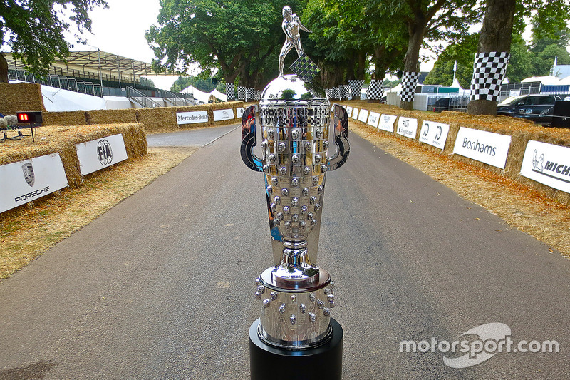 Trofi Borg Warner di Goodwood Festival of Speed