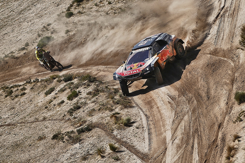 #303 Peugeot Sport Peugeot 3008 DKR: Carlos Sainz, Lucas Cruz