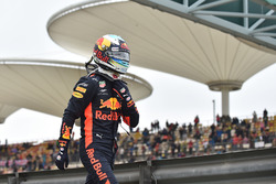 Даніель Ріккардо, Red Bull Racing, зупинився на трасі