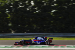 Данііл Квят, Scuderia Toro Rosso STR12
