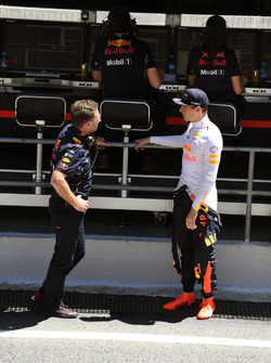 Руководитель Red Bull Racing Кристиан Хорнер, гонщик команды Макс Ферстаппен