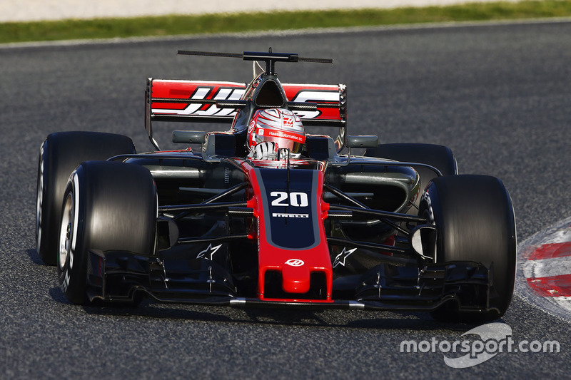 https://cdn-3.motorsport.com/images/mgl/63qWbWq2/s8/f1-barcelona-pre-season-testing-ii-2017-kevin-magnussen-haas-f1-team-vf-17.jpg f1-barcelona-pre-season-testing-ii-2017-kevin-magnussen-haas-f1-team-vf-17