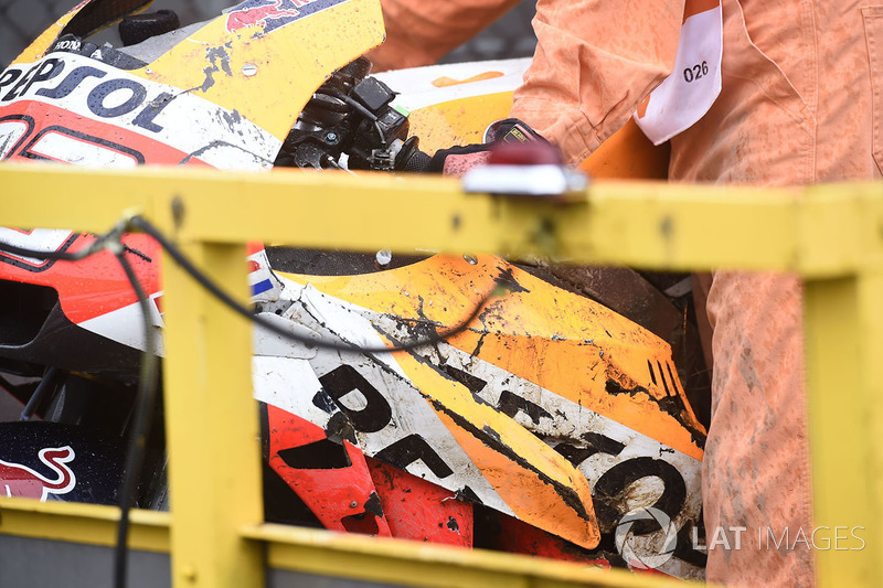 Marc Marquez, Repsol Honda Team, crashed bike