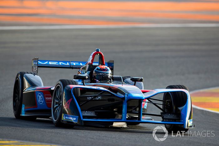 Edoardo Mortara (Venturi VM200-FE-03)
