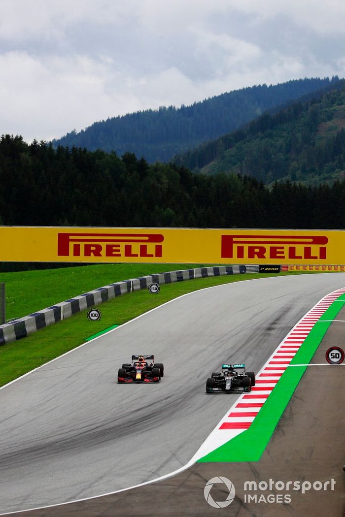 Lewis Hamilton, Mercedes F1 W11, Max Verstappen, Red Bull Racing RB16