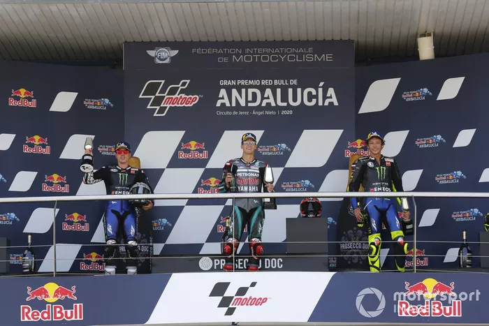 Podio: 1º Fabio Quartararo, Petronas Yamaha SRT, 2º Maverick Viñales, Yamaha Factory Racing, 3º Valentino Rossi, Yamaha Factory Racing
