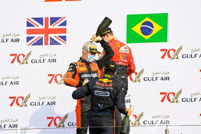 Jehan Daruvala, Carlin, Felipe Drugovich, MP Motorsport y Callum Ilott, UNI-Virtuosi 