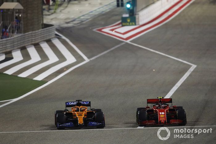 Carlos Sainz Jr., McLaren MCL35, Charles Leclerc, Ferrari SF1000