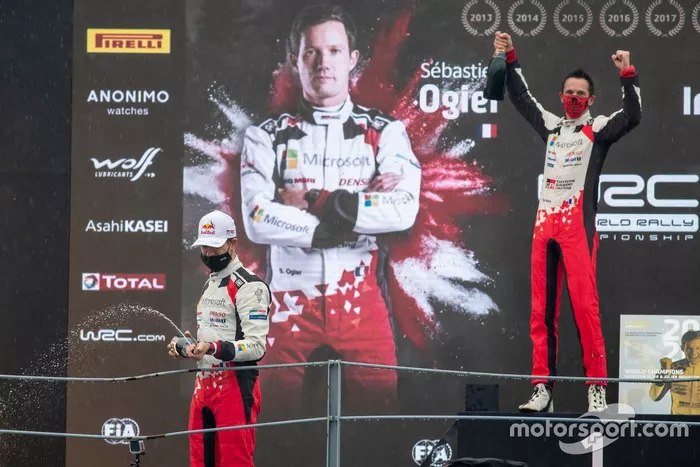 Podio: Sébastien Ogier, Julien Ingrassia, Toyota Gazoo Racing WRT Toyota Yaris WRC