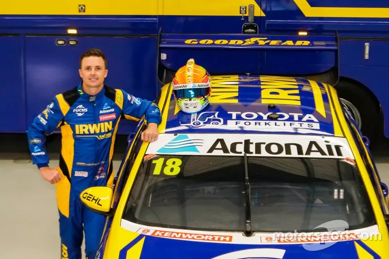 Mark Winterbottom, Team 18 Holden Commodore