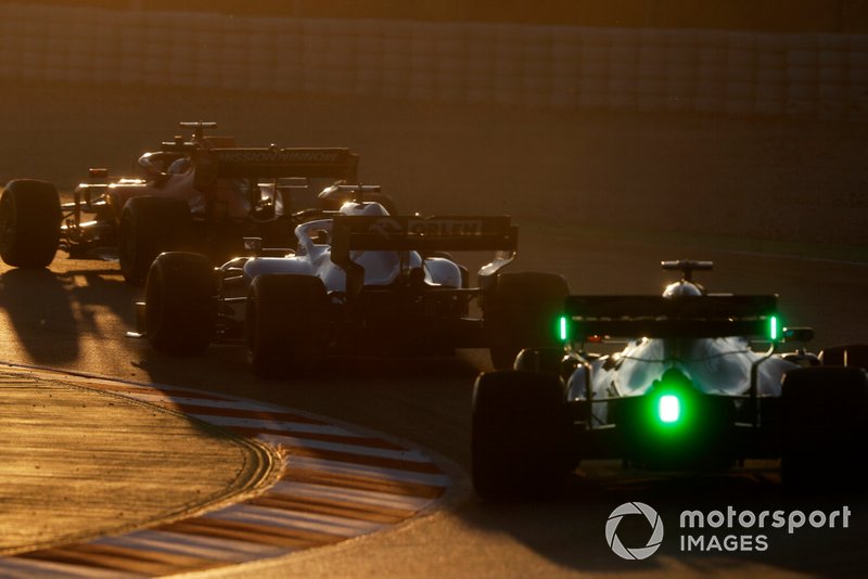 Alex Albon, Scuderia Toro Rosso STR14, George Russell, Williams FW42 e Sebastian Vettel, Ferrari SF90