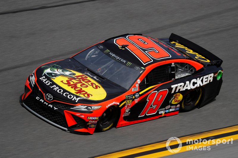 11. Martin Truex Jr., Joe Gibbs Racing, Toyota Camry Bass Pro Shops