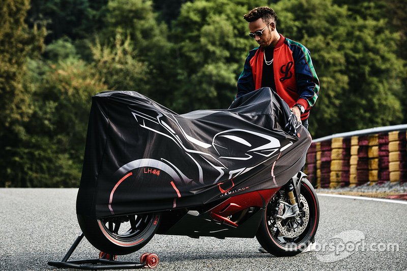 Lewis Hamilton, MV Agusta F4 LH 44