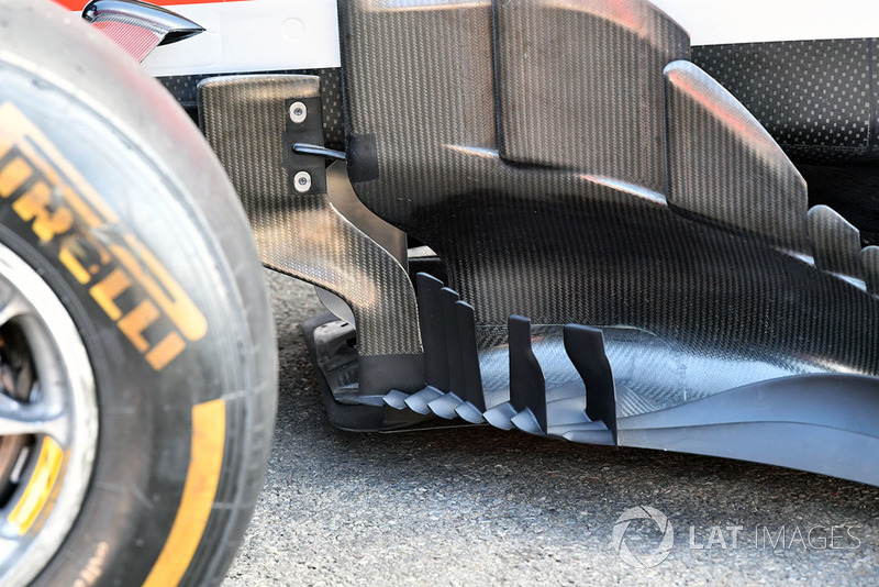 Ferrari SF71H front floor and barge board detail