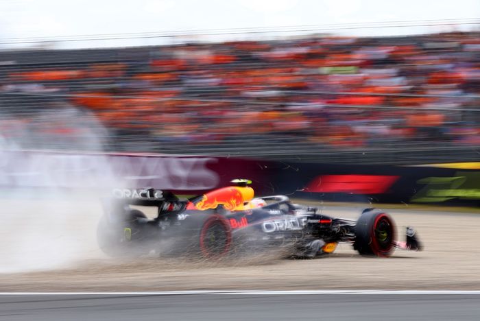 Yuki Tsunoda, accidente en Red Bull Racing
