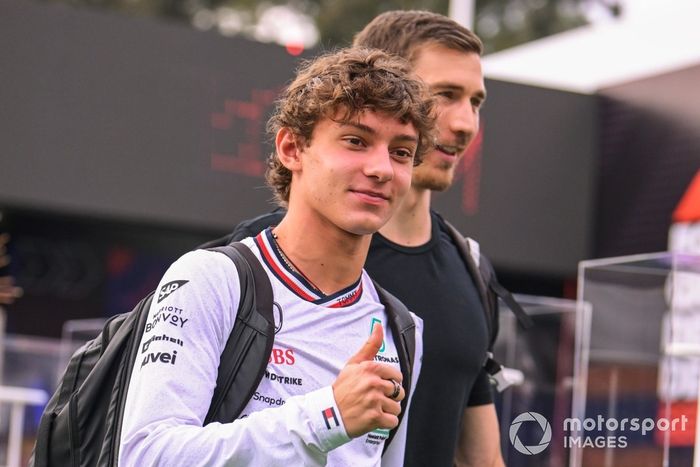 Andrea Kimi Antonelli, piloto reserva del equipo Mercedes-AMG F1 
