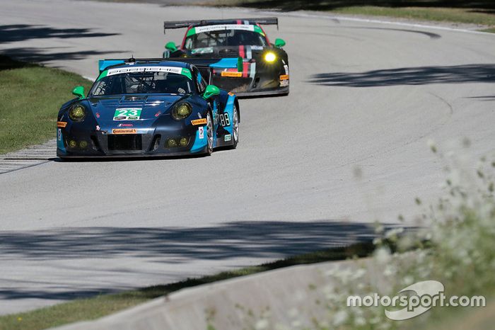 #23 Team Seattle/Alex Job Racing Porsche GT3 R: Mario Farnbacher, Alex Riberas