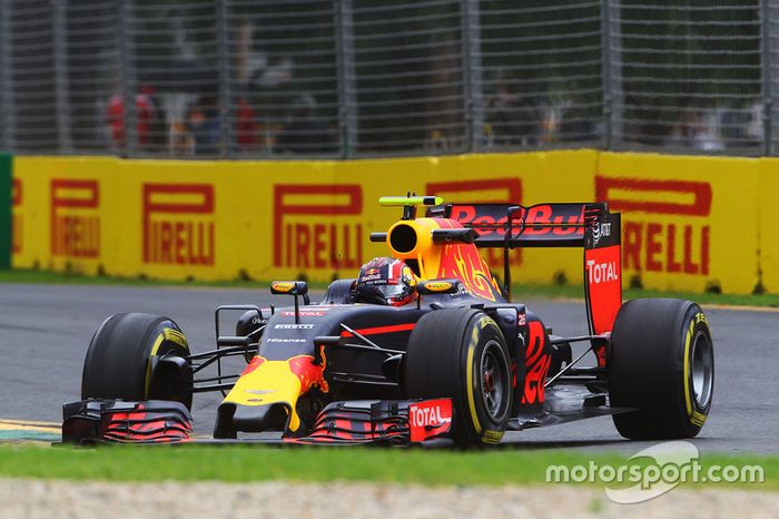Daniil Kvyat, Red Bull Racing RB12