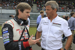 Pascal Vasselon, directeur technique Toyota Racing, Fritz Enzinger, vice-président LMP1, Porsche Team