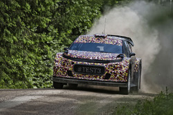 Kris Meeke prueba el Citroën C3 WRC 2017