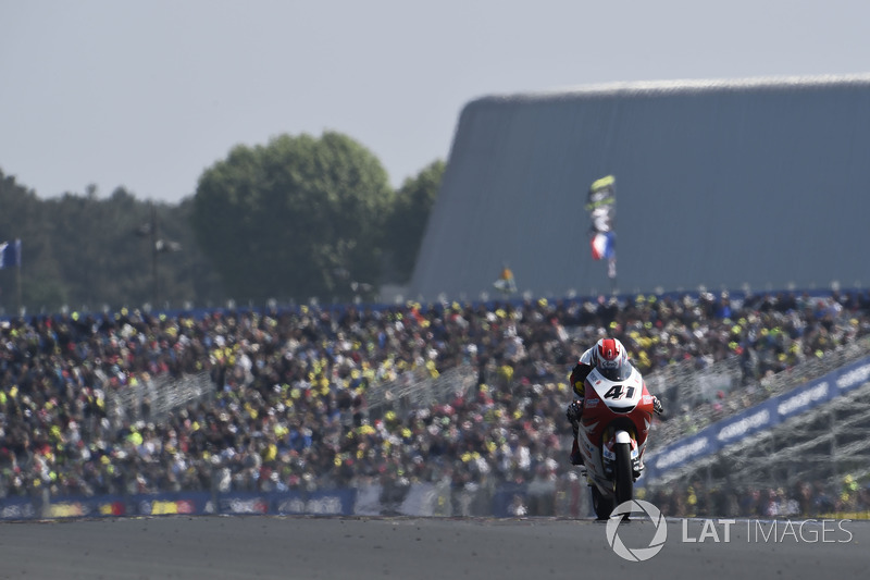 Nakarin Atiratphuvapat, Idemitsu Honda Team Asia