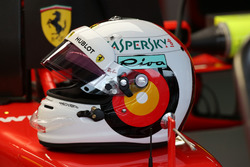 Шолом Себастьяна Феттеля, Ferrari