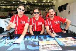 #25 CEFC Manor TRS Team China ORECA 07-Gibson: Roberto Gonzalez, Simon Trummer, Vitaly Petrov