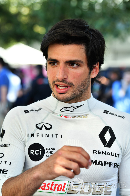 Carlos Sainz Jr., Renault Sport F1 Team