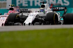 Felipe Massa, Williams FW40, Esteban Ocon, Sahara Force India F1 VJM10