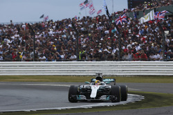 Льюіс Хемілтон, Mercedes AMG F1 W08