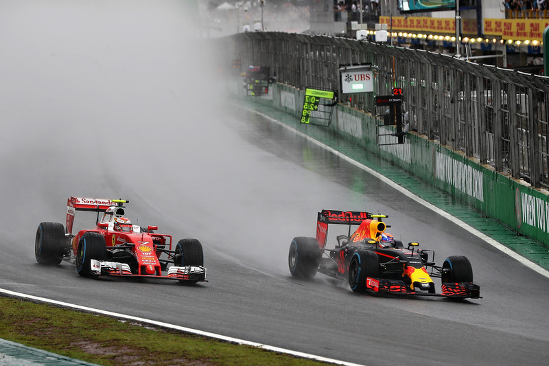 Max Verstappen, Red Bull Racing RB12, Kimi Raikkonen, Ferrari SF16-H