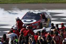 Ganador, Kyle Larson, Chip Ganassi Racing Chevrolet