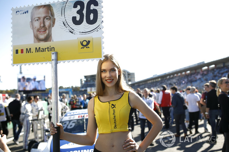 Grid girl of Maxime Martin, BMW Team RBM, BMW M4 DTM