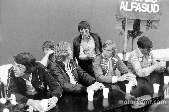 Peter Warr, Lotus team manager, Ian Scheckter, Max Mosley, Bernie Ecclestone, James Hunt and Ken Tyr