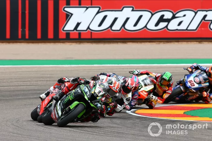 Jonathan Rea, Kawasaki Racing, Chaz Davies, Aruba.it Racing-Ducati Team, Tom Sykes, BMW Motorrad WorldSBK Team