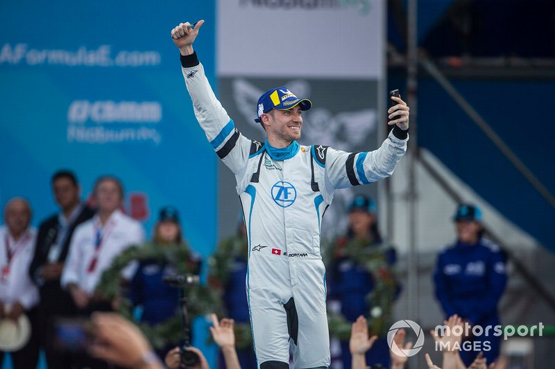 Edoardo Mortara, Venturi Formula E, 3rd position, approaches the podium