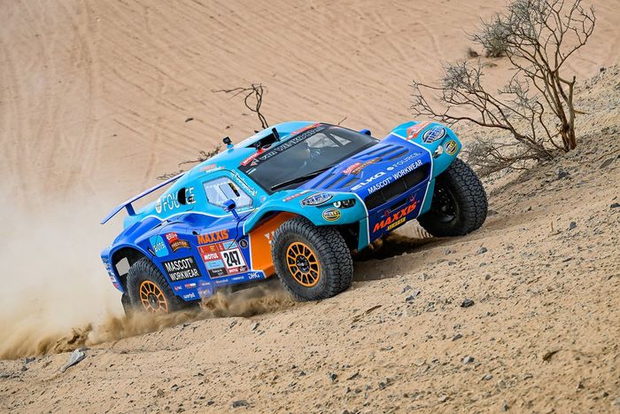 #247 Maxxis Dakarteam Century: Tim Coronel, Tom Coronel