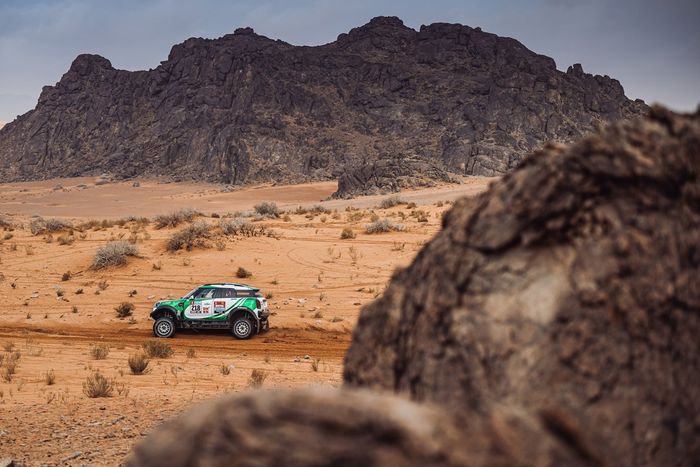 #218 YBS-Xraid Mini: Yasir Seaidan, Alexey Kuzmich