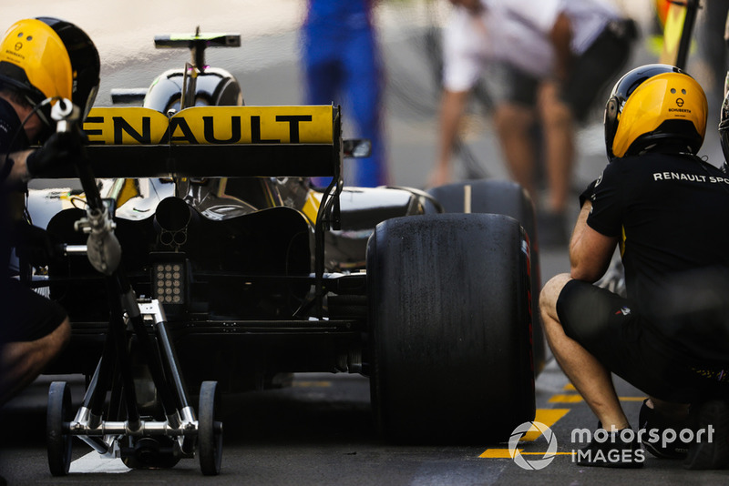 Карлос Сайнс-мол., Renault Sport F1 Team R.S. 18