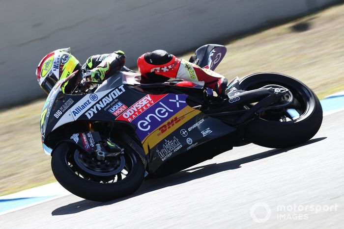 Dominique Aegerter, Dynavolt Intact GP