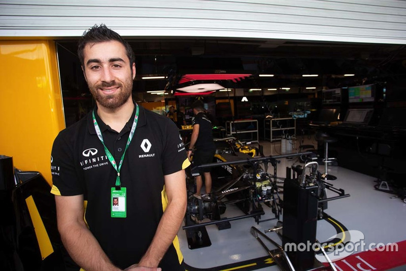 Partecipante alla Infiniti Engineering Academy