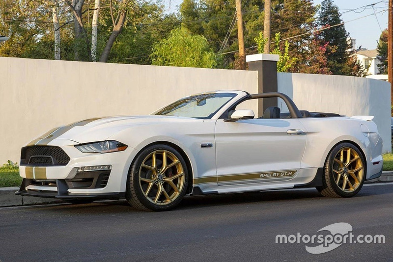 Shelby GT Ford Mustang GT