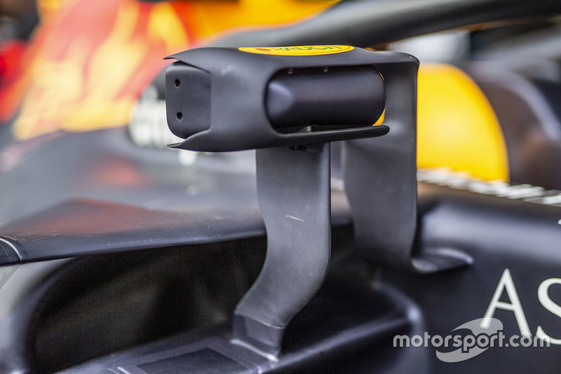 Red Bull Racing RB14 espejo