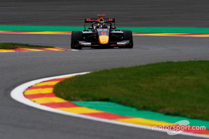 Dennis Hauger,  Hitech Grand Prix