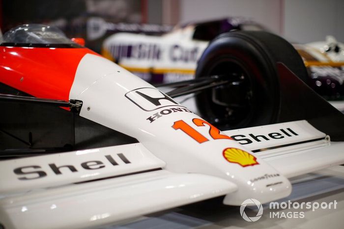 Detalle de la nariz del McLaren MP4/4 de Ayrton Senna