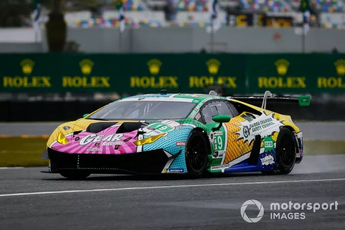 #19 GEAR Racing powered by GRT Grasser Lamborghini Huracan GT3, GTD: Christina Nielsen, Katherine Legge, Tatjana Calderon, Rahel Frey