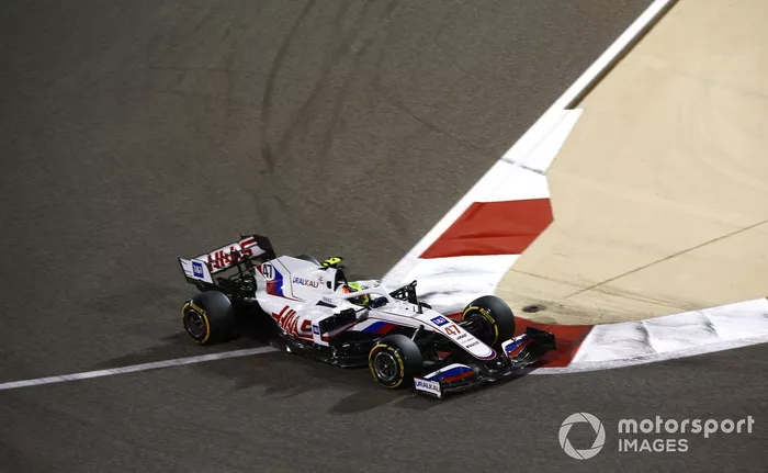 Mick Schumacher, Haas VF-21