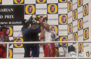 Podium: 1. Ayrton Senna, 2. Nigel Mansell, 3. Riccardo Patrese, mit Ron Dennis