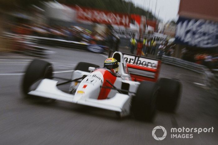 McLaren MP4/7A