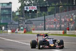 Carlos Sainz Jr., Scuderia Toro Rosso STR11